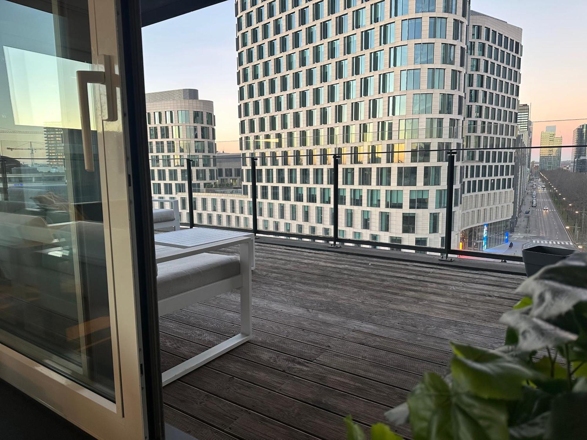 Apartment With Balcony In Brussels Center Dış mekan fotoğraf
